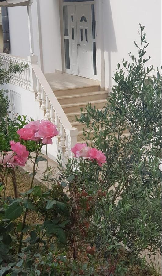 Coastline Apartments Sarande Exterior photo